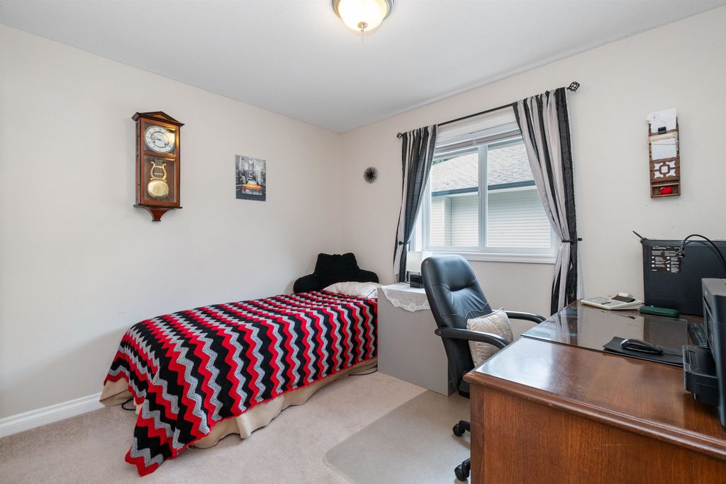 listing image 1104919655514172864
