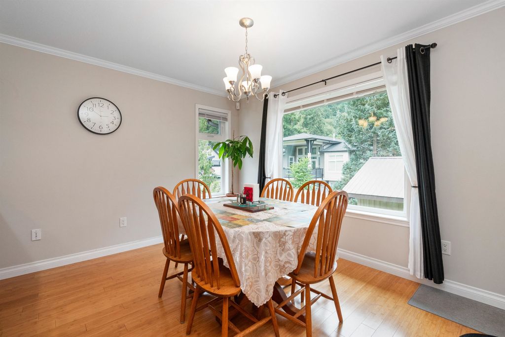 listing image 1103072959900254753