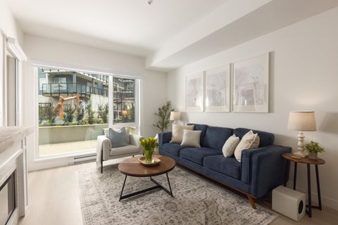 1100 Clarke Road 208 Port Moody BC V3H 0N3