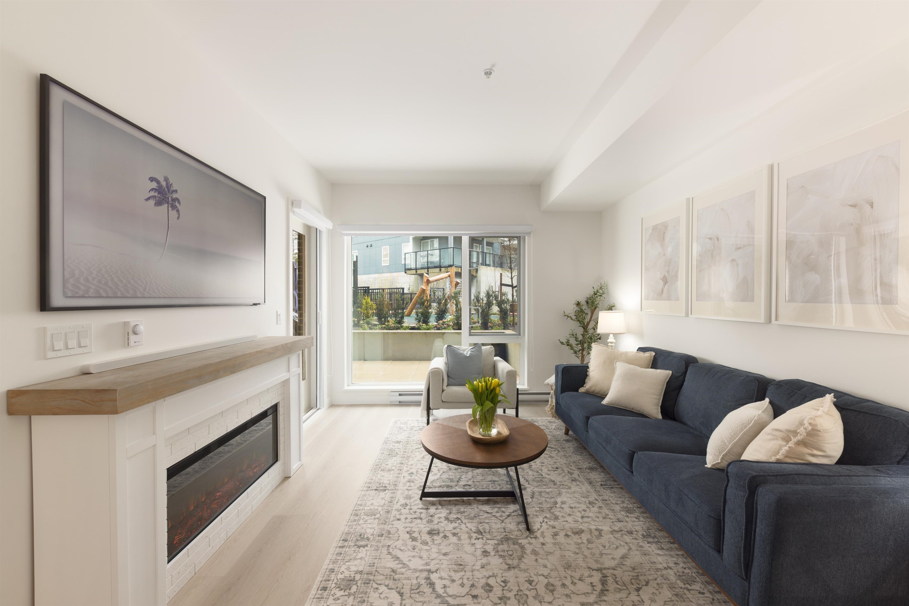 1100 Clarke Road 208