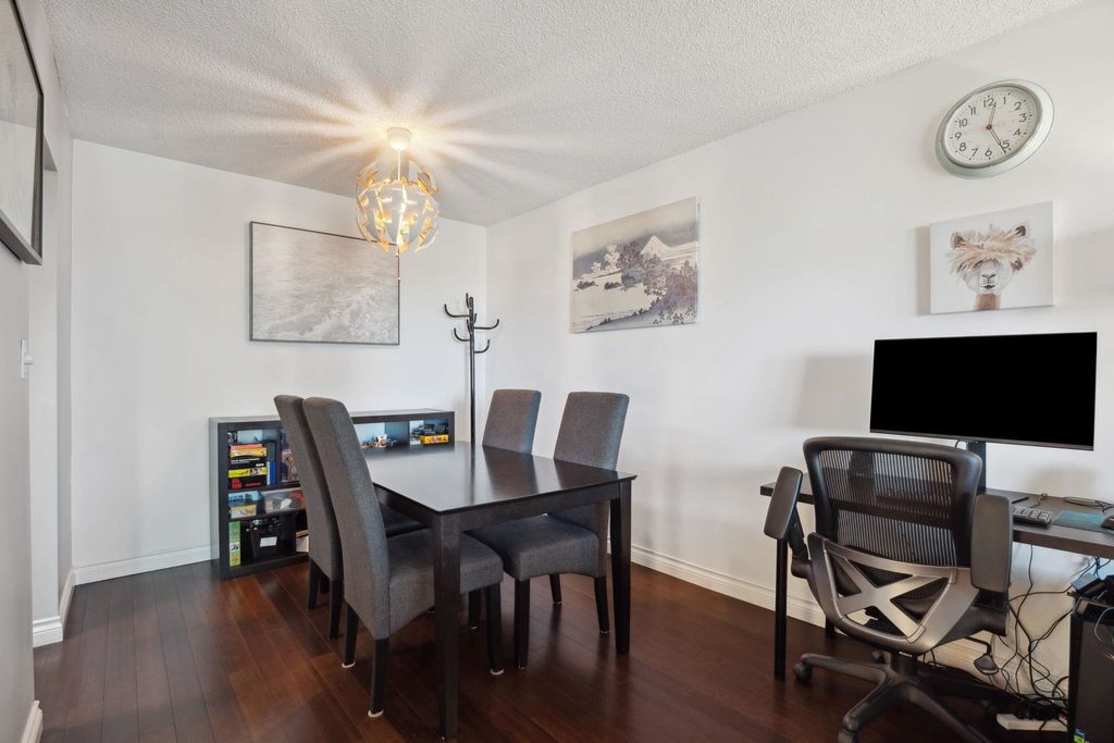 listing image 1101497959879029889