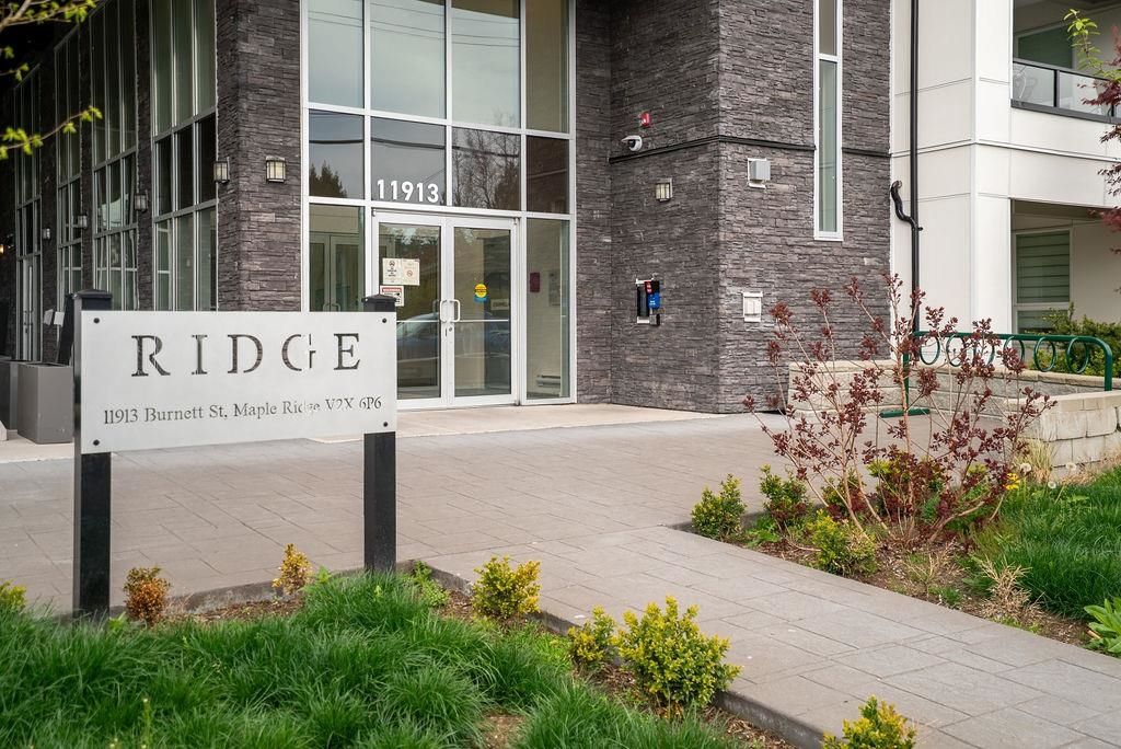 Photo of 11913 Burnett Street #208, Maple Ridge, BC V2X 4N1 (MLS # R3115253)