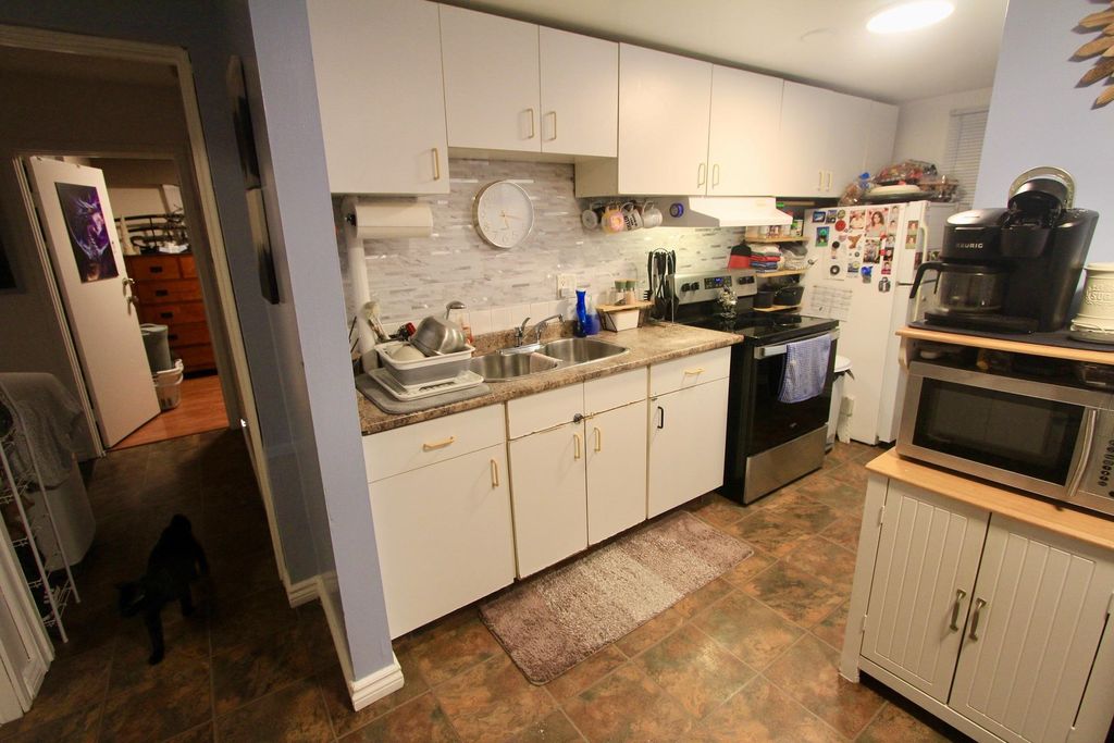 listing image 1105713078975562139