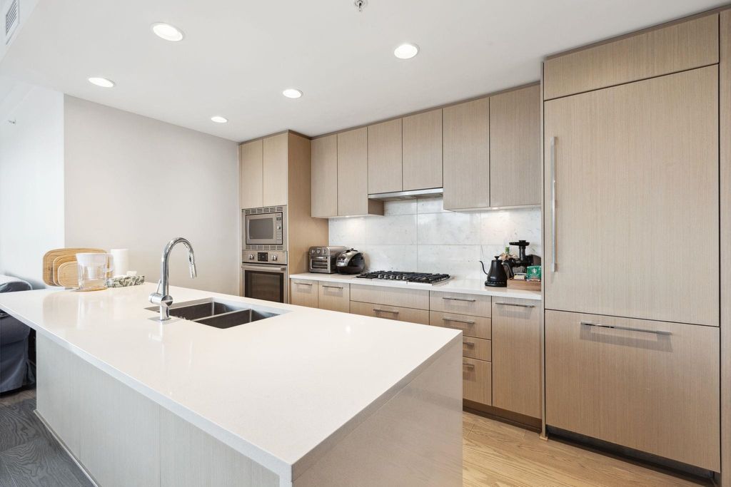 listing image 1107671709191283544