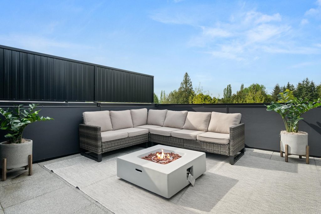 Photo of 20335 70a Avenue #39, Langley, BC V2Y 1S8 (MLS # R3126686)