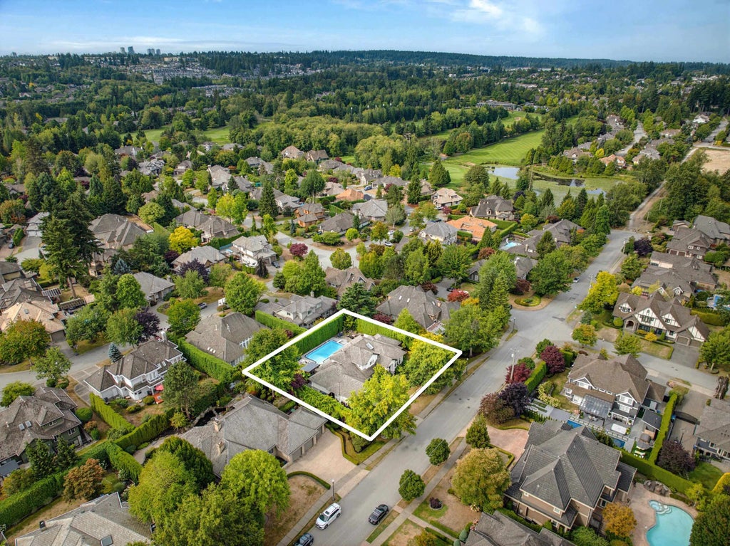 Photo of 16266 High Park Avenue, Surrey, BC V3Z 0H5 (MLS # R3157813)