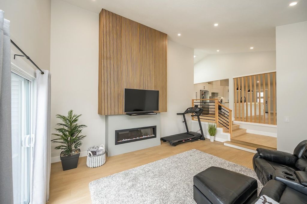 listing image 1108918120182863700