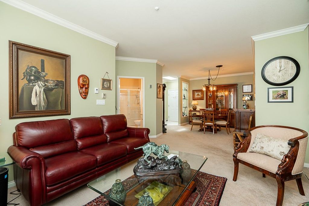 listing image 1105039889410260666