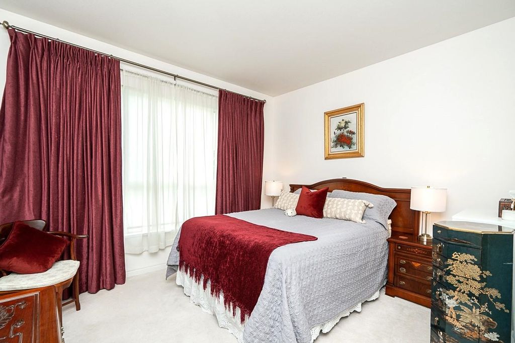 listing image 1101384758838824991