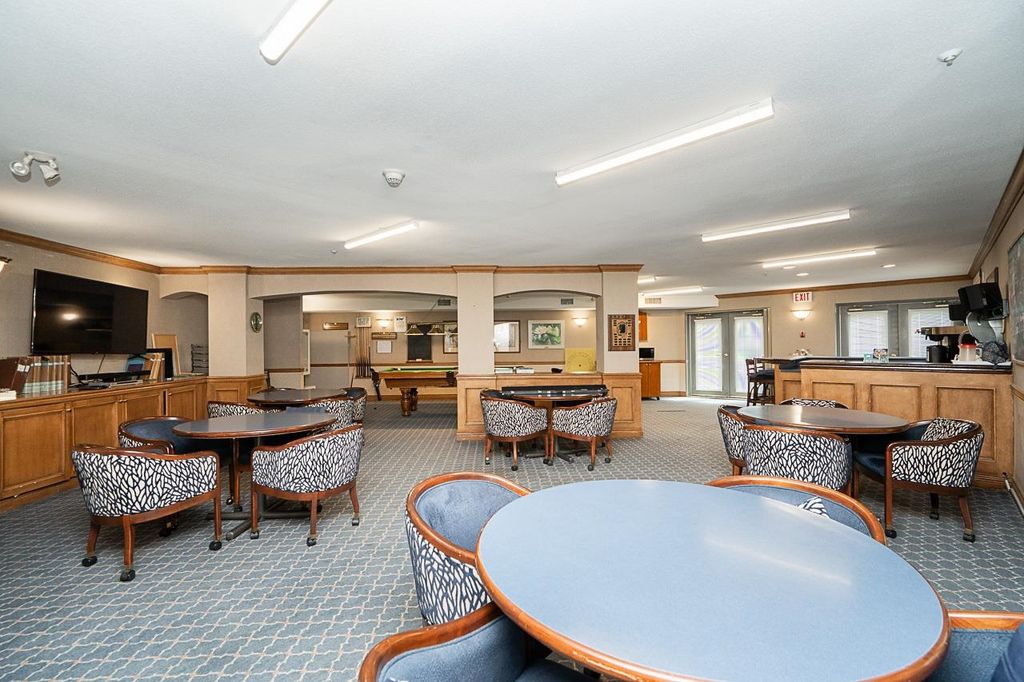 listing image 1100844417071469427