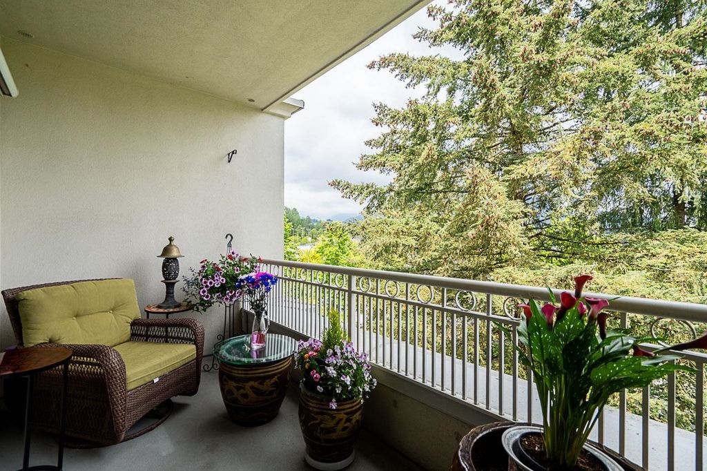 listing image 1108618164229815779