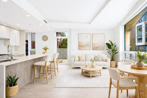 7638 Cambie Street 103 Vancouver BC V6P 3H7