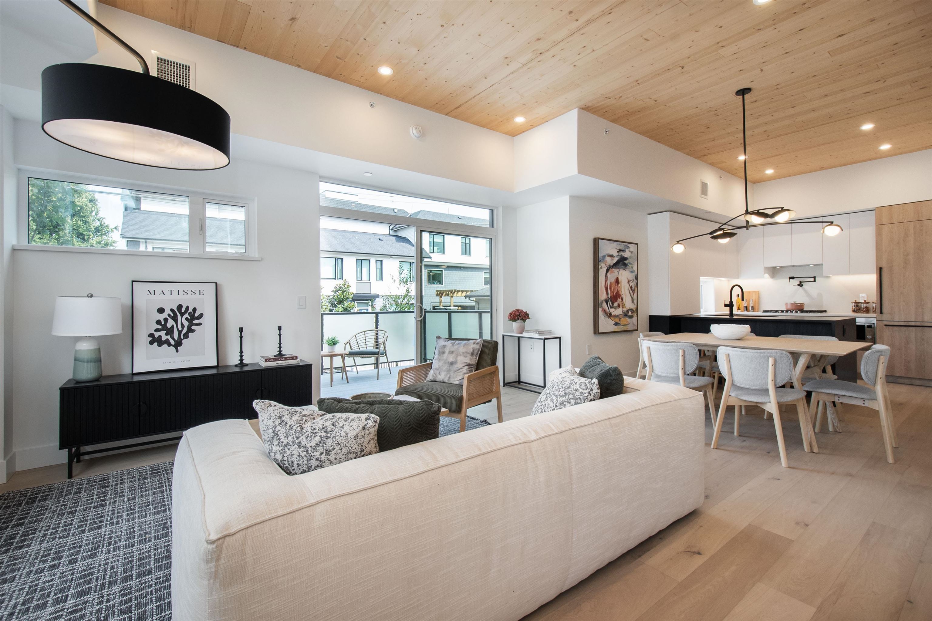 4150 Columbia Street