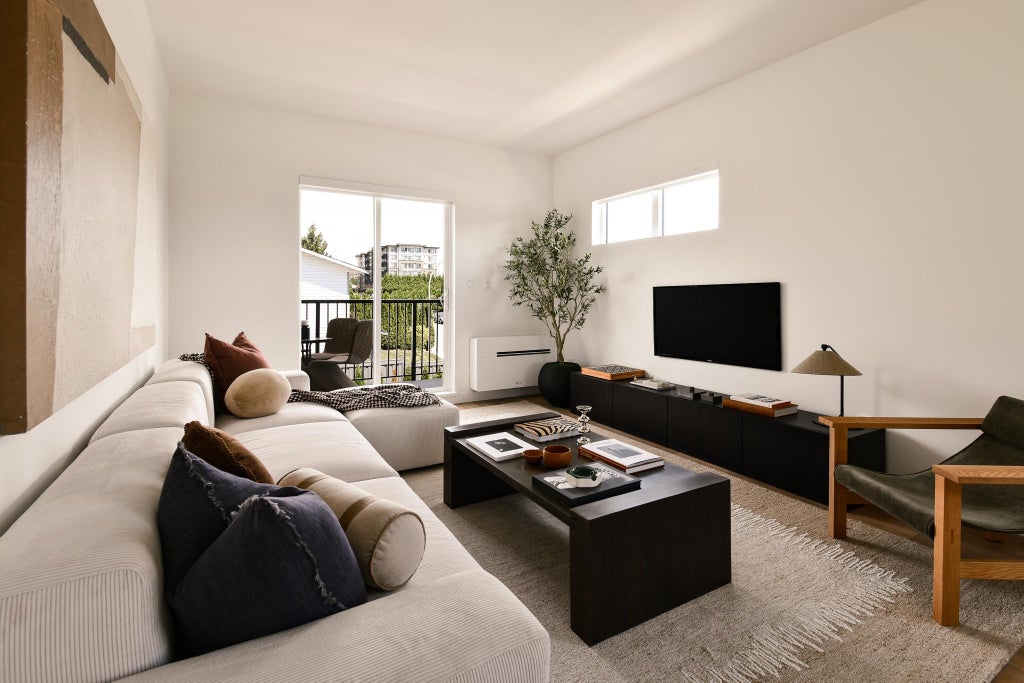 Photo of 33525 Kingston Avenue #19, Abbotsford, BC V2S 0R6 (MLS # R3147155)