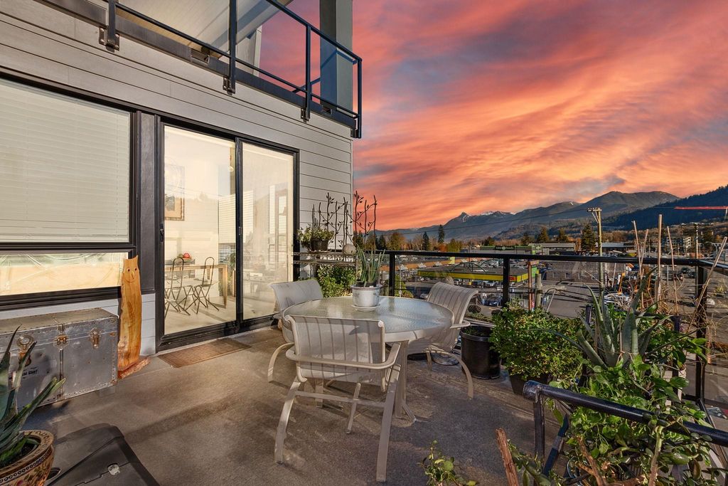 listing image 1104512058517043786
