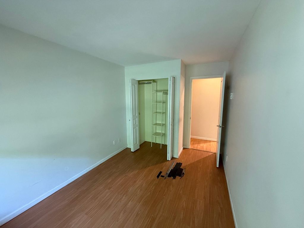 listing image 1108881235591493232