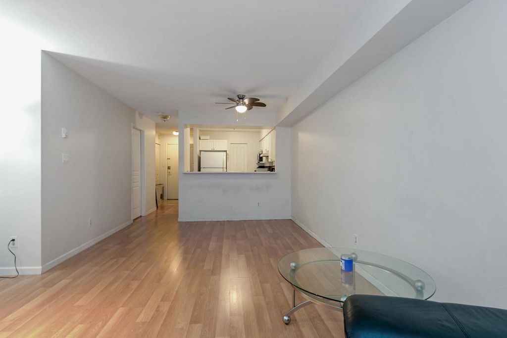 listing image 1109033101264129078