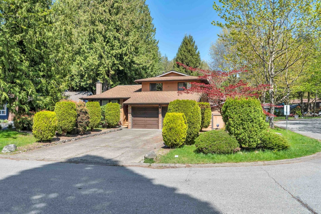 Photo of 14543 91b Avenue, Surrey, BC V3R 7K9 (MLS # R3120098)