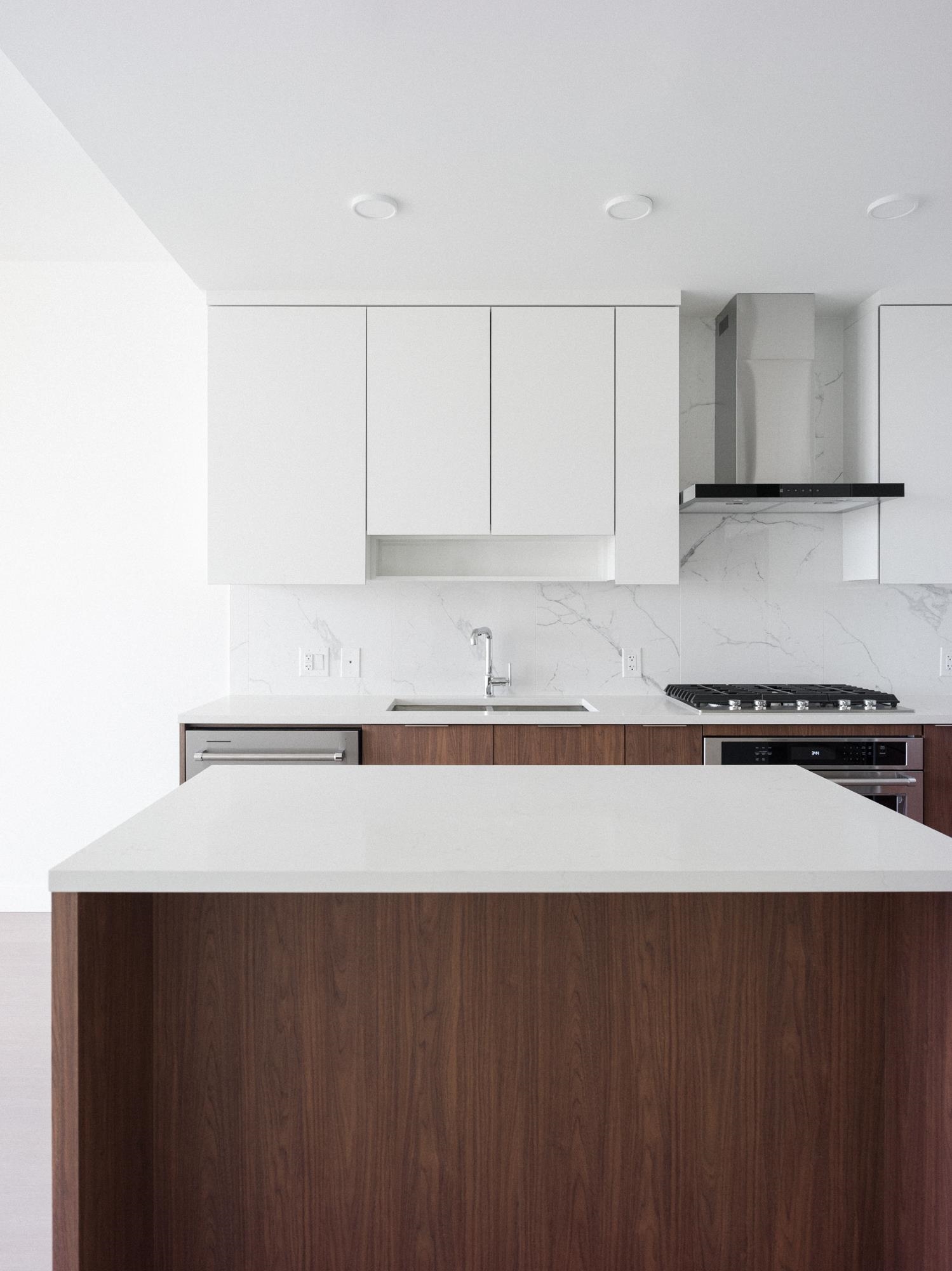 699 Whiting Way 1804