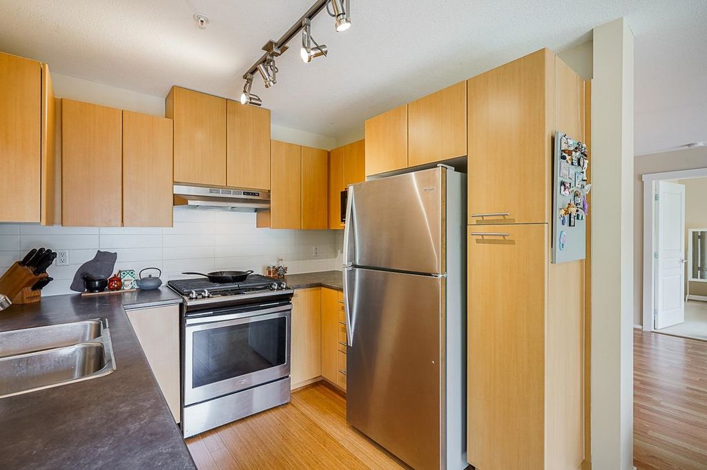 listing image 1108209518515070705