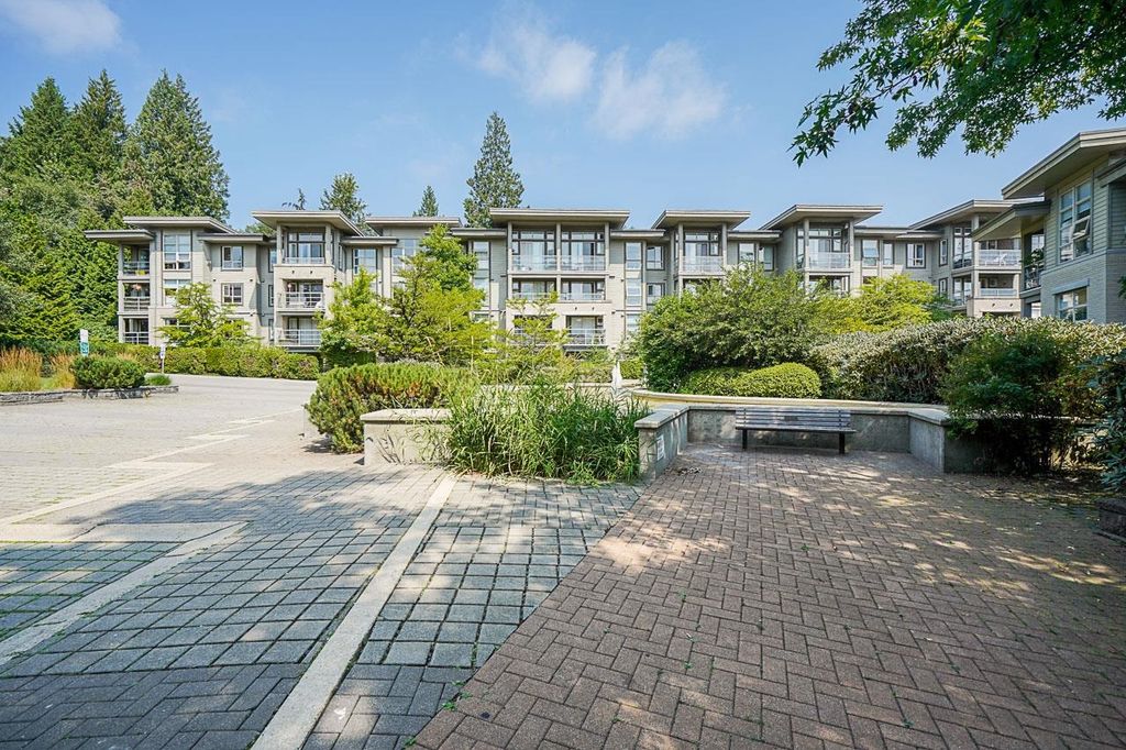 listing image 1106274696685150480