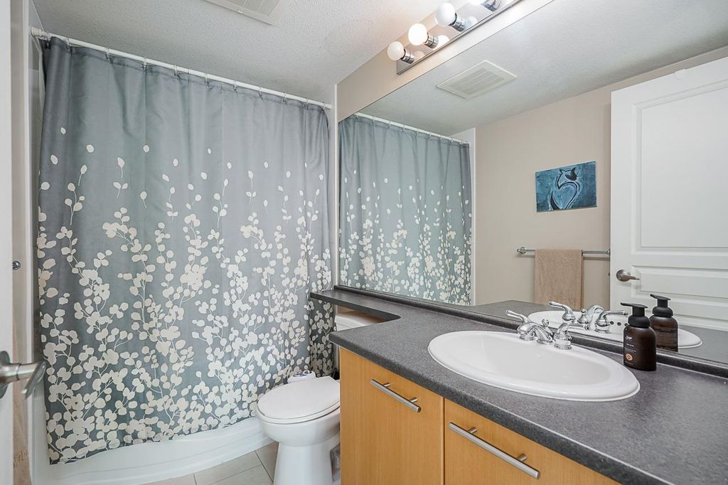 listing image 1104531004868514601
