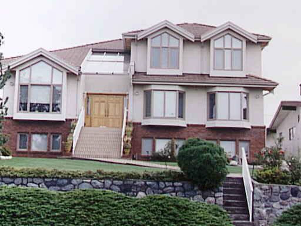 listing image 1106117182904914293