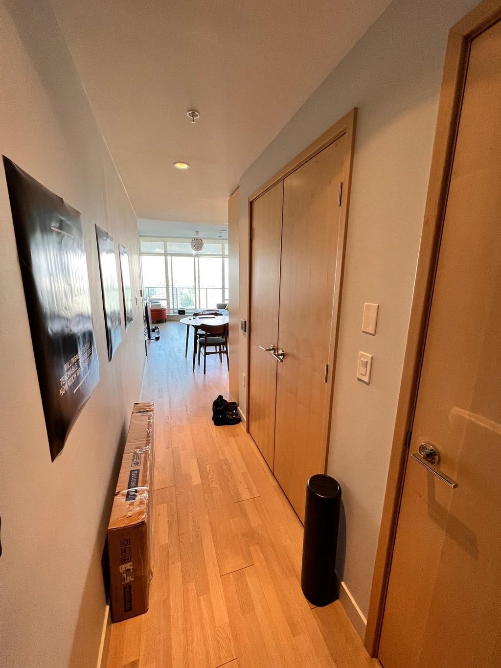 listing image 1100278606068836732