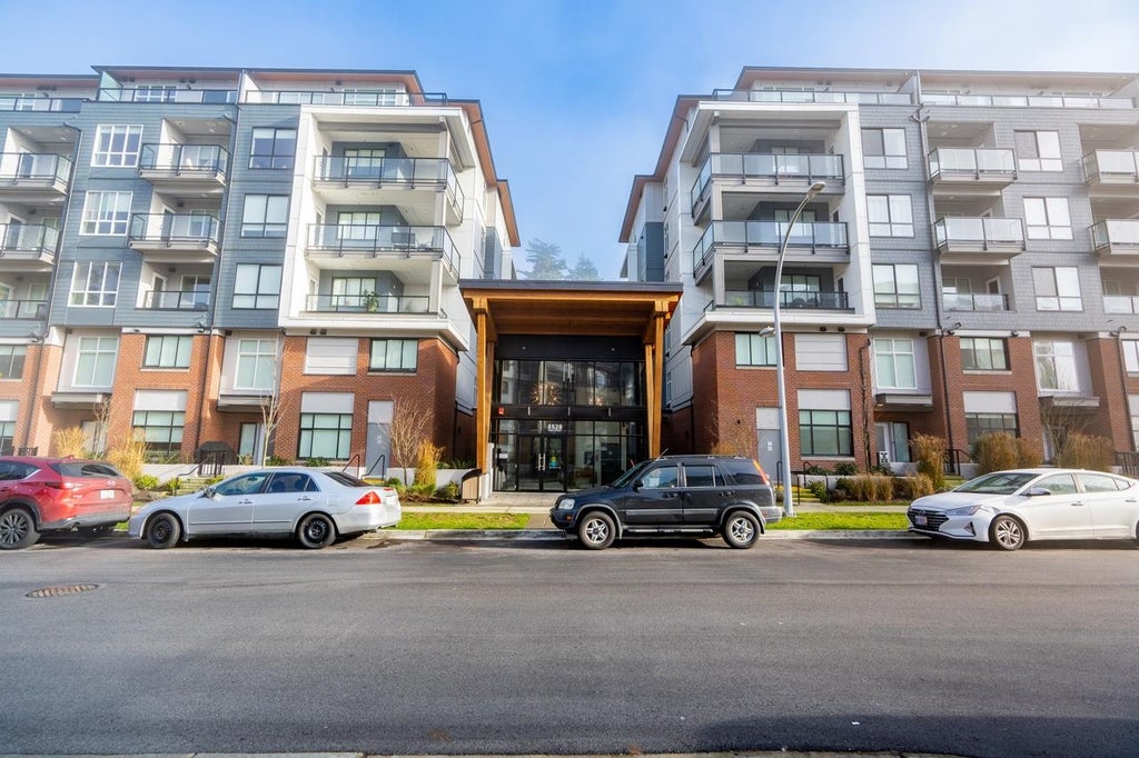 Photo of 3528 146a Street #208, Surrey, BC V4P 0H4 (MLS # R3175110)