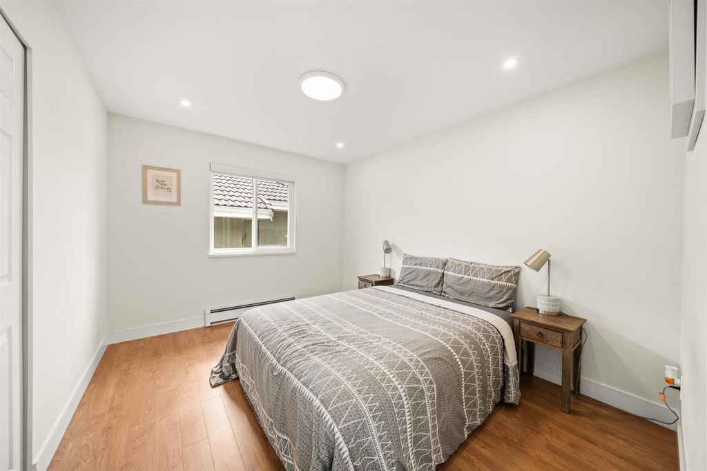 listing image 1108054374111476837