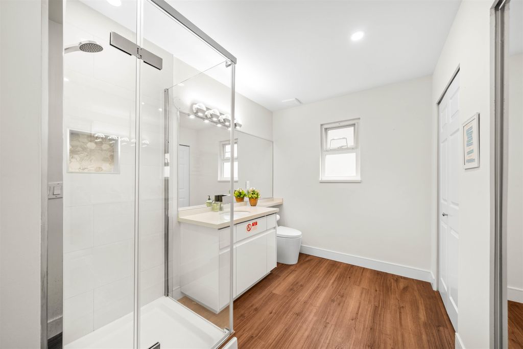 listing image 1106233266116515732