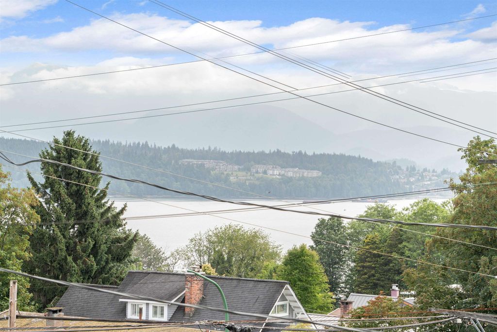 listing image 1106006591234889478