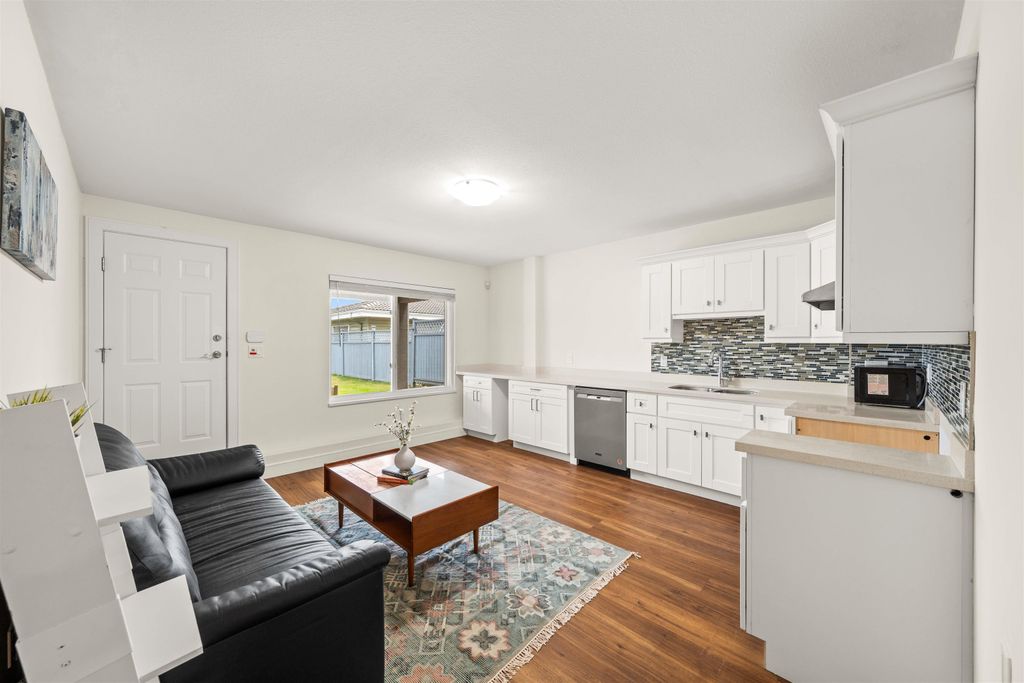 listing image 1101056902847309678