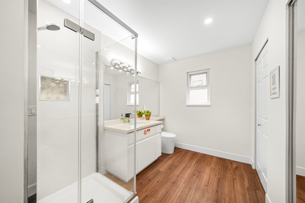 listing image 1101482437653213609