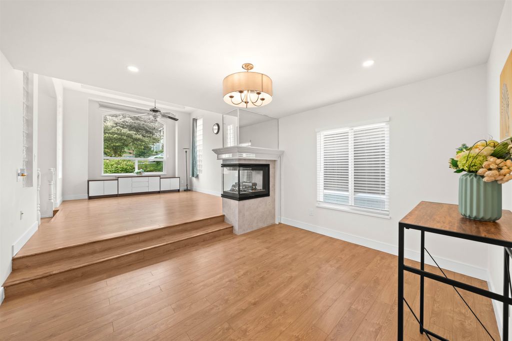 listing image 1106262005278788131