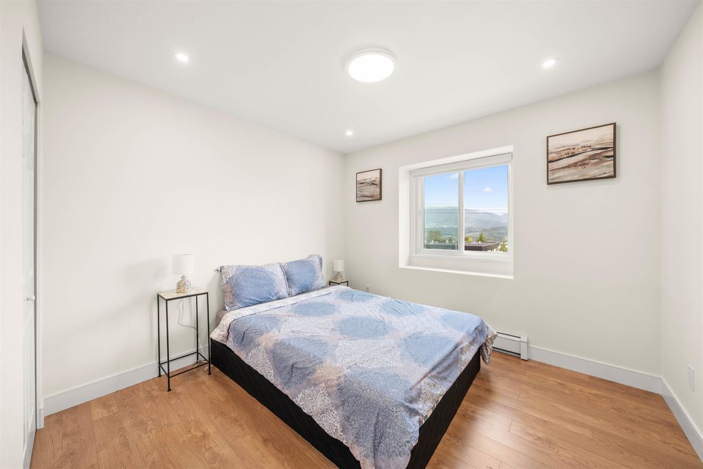 listing image 1103633934885169175