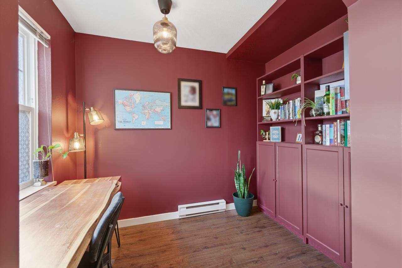 11060 Barnston View Road 5