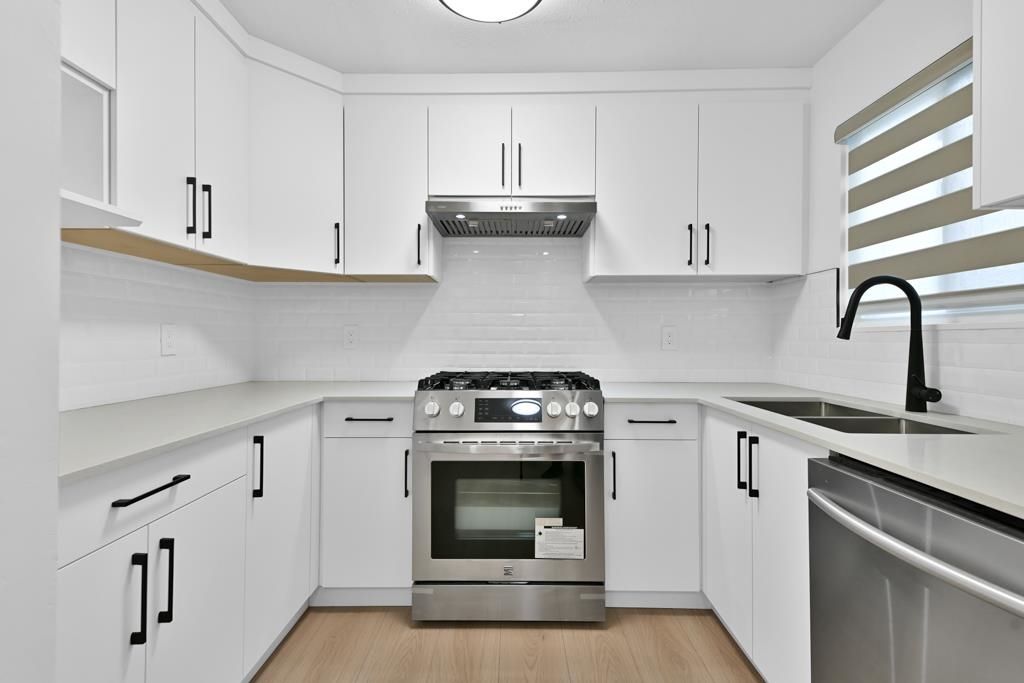 listing image 1107887181188976812