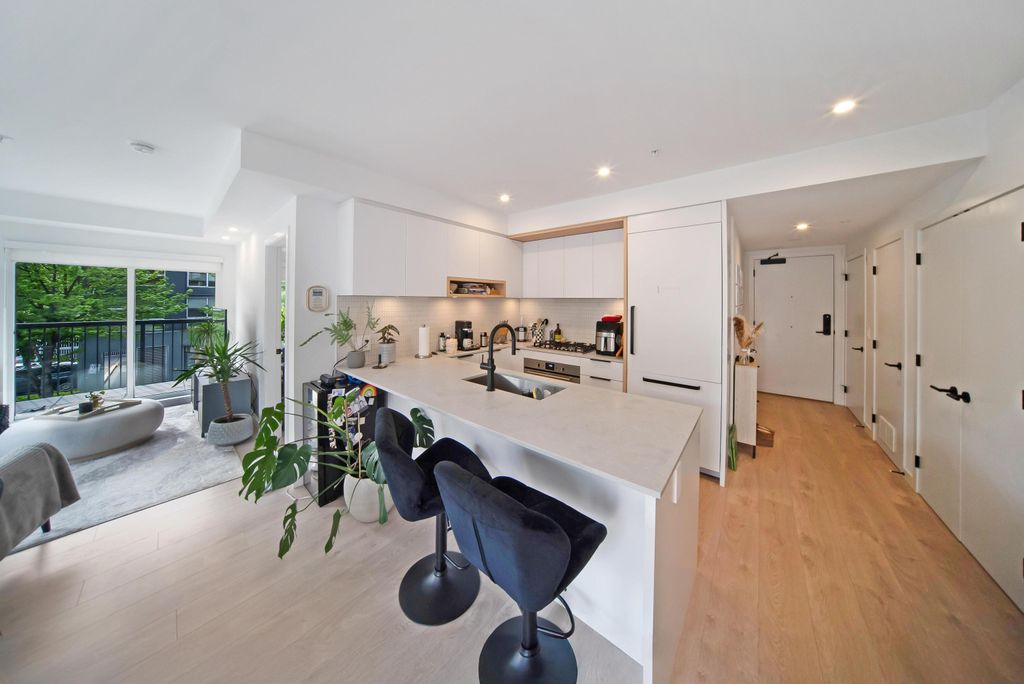 listing image 1107346981687644363