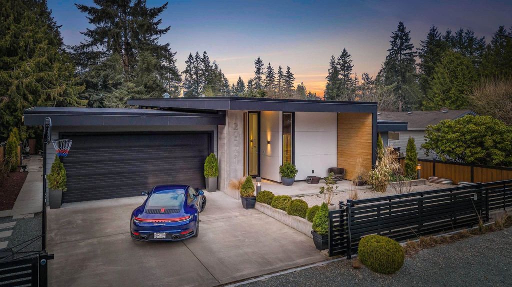 Photo of 20261 41 Avenue, Langley, BC V3A 2Z3 (MLS # R3065428)