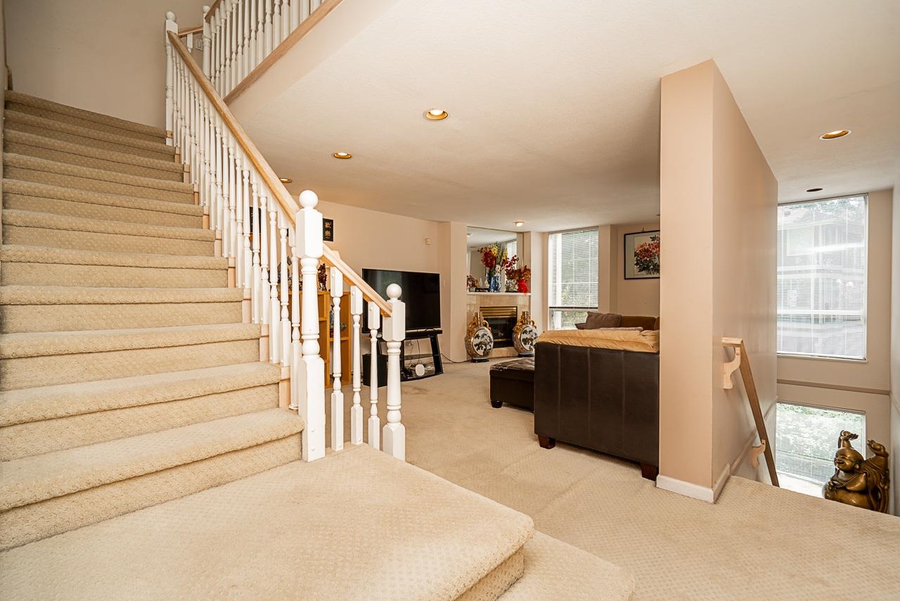 3228 Raleigh Street 12