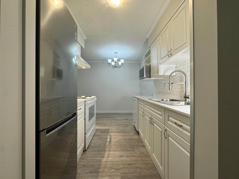 11806 88th Avenue 124 Delta BC V4C 3C5