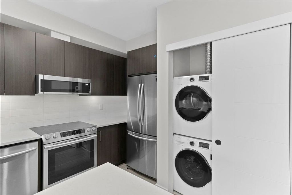 listing image 1104404356922463663