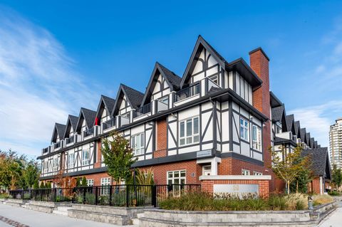 6929 Balmoral Street 5 Burnaby BC V5E 1J4