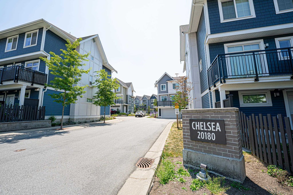 Photo of 20180 84 Avenue #68, Langley, BC V2Y 3N5 (MLS # R3146662)