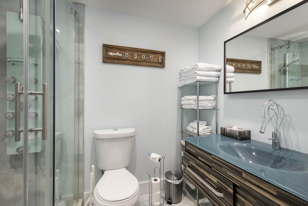 listing image 1105633737209072437