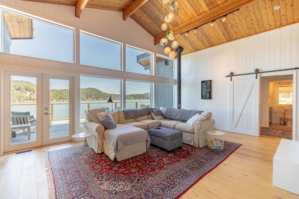 listing image 1102034898775442928