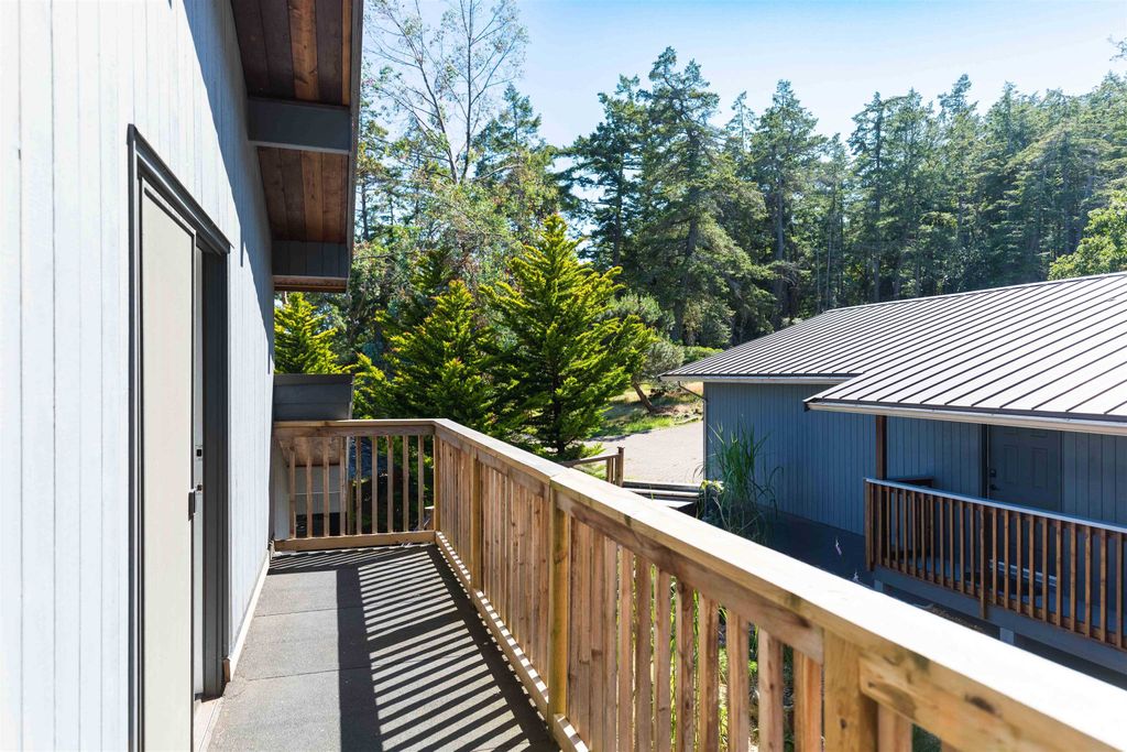 listing image 1109871188343751721