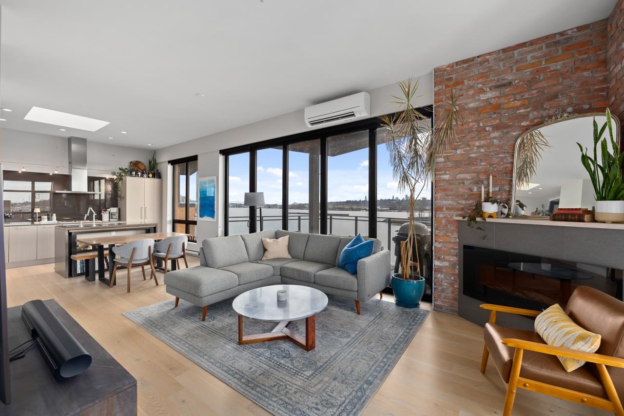 220 Salter Street 414