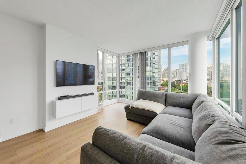 listing image 1104531548271564476